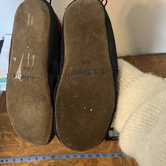 LL Bean Kids' Sweater Fleece Slippers 3-4 Moose Motif Red Black Cozy Cute Warm - Picture 3 of 10